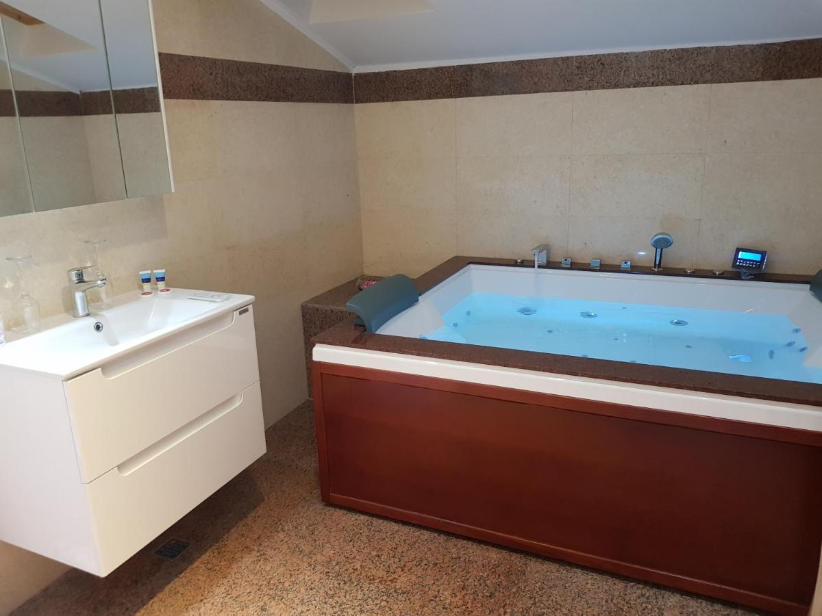 Mega Mall Monza Super Spa Букурещ Екстериор снимка